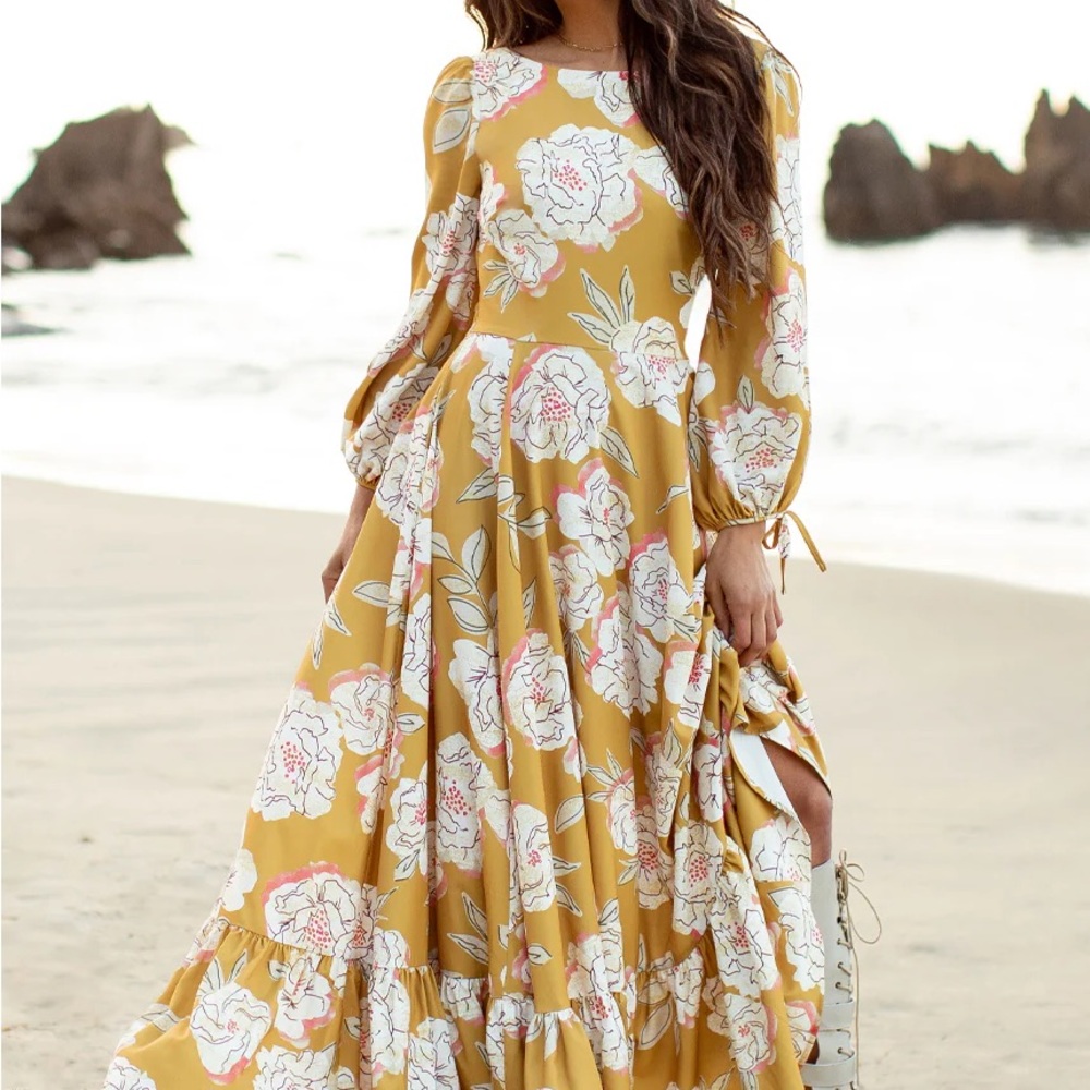Joyfolie Gold and White Tiered Ruffled Sundress